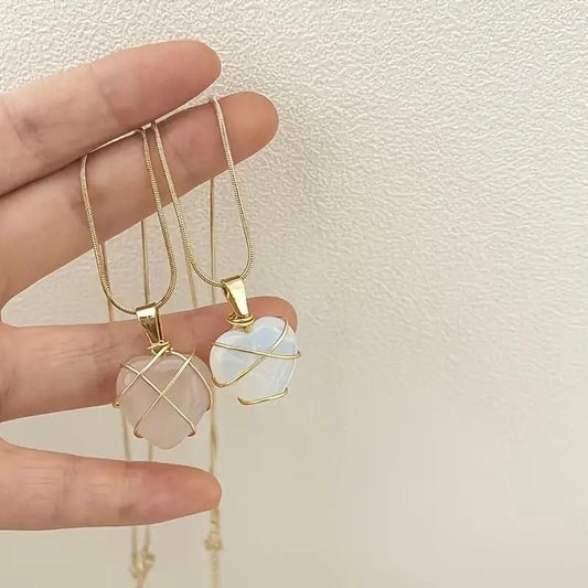 "Éclat du Cœur" Crystal-Encrusted Pendant