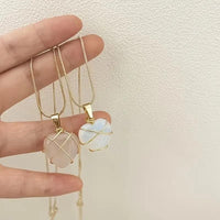 "Éclat du Cœur" Crystal-Encrusted Pendant